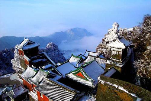 武漢“三管齊下”嚴(yán)控建筑工地噪聲 讓居民睡上安穩(wěn)覺(jué) 武漢“三管齊下”嚴(yán)控建筑工地噪聲 讓居民睡上安穩(wěn)覺(jué)